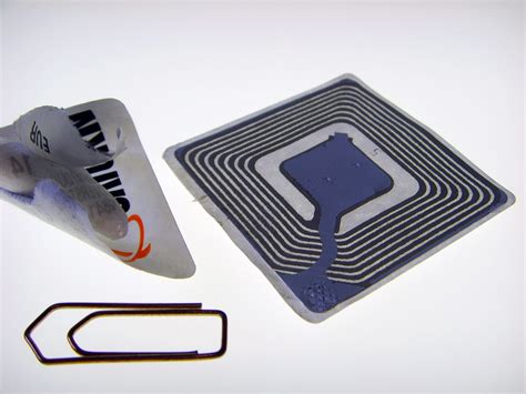 rfid chips:|types of rfid chips.